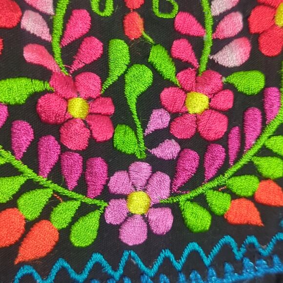 Babydoll Colorful Embroidered Maxi Dress Cosplay Women's Size Medium - Picture 3 of 11